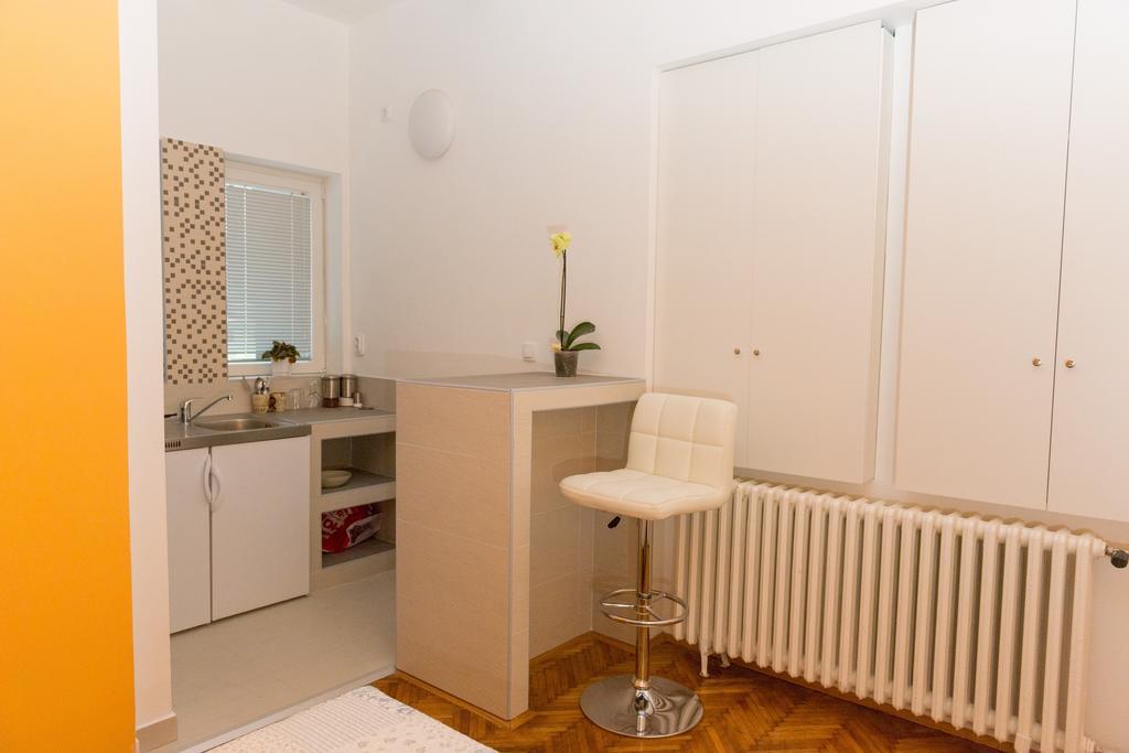 Apartments Girasole Novi Sad Chambre photo